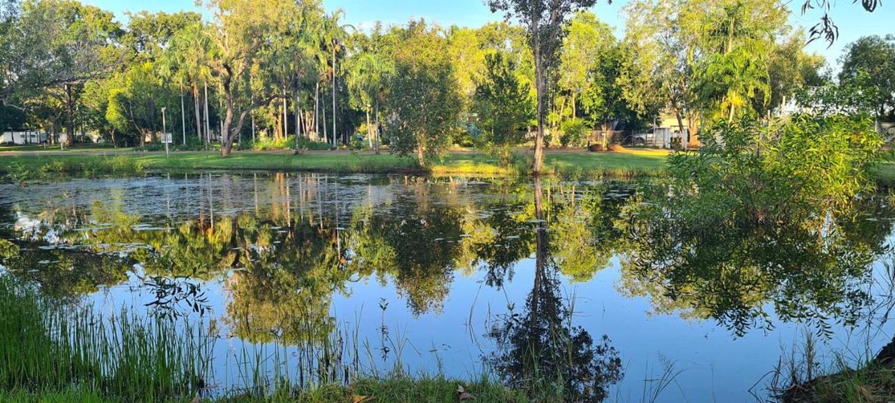 Aaok Lakes Resort And Caravan Park Berry Springs Exterior photo